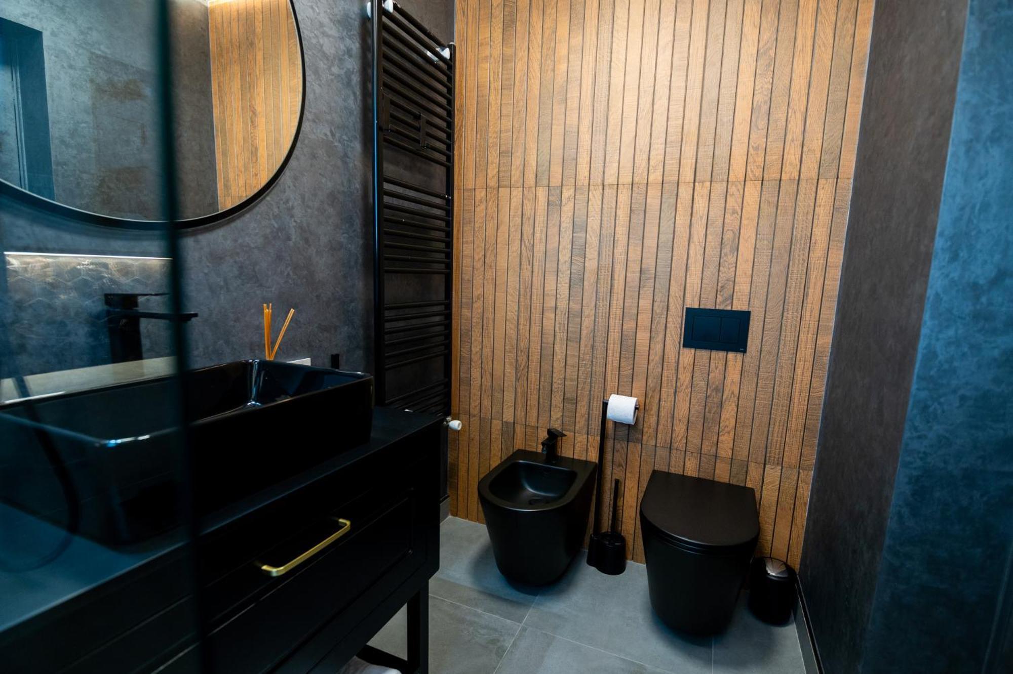 The Penthouse Hotel Vaslui Exterior foto