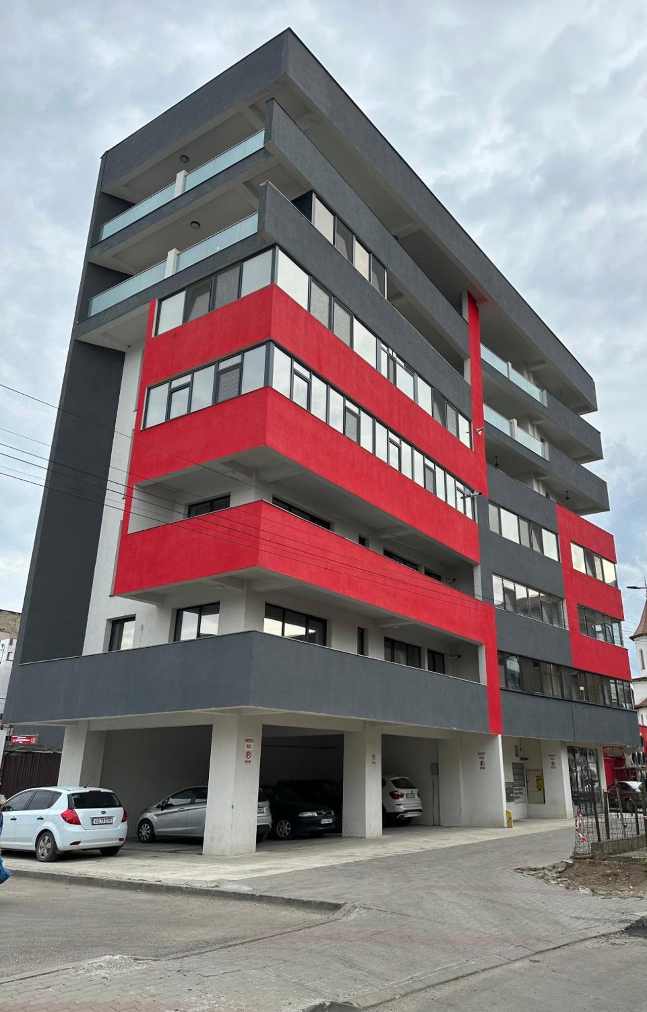 The Penthouse Hotel Vaslui Exterior foto