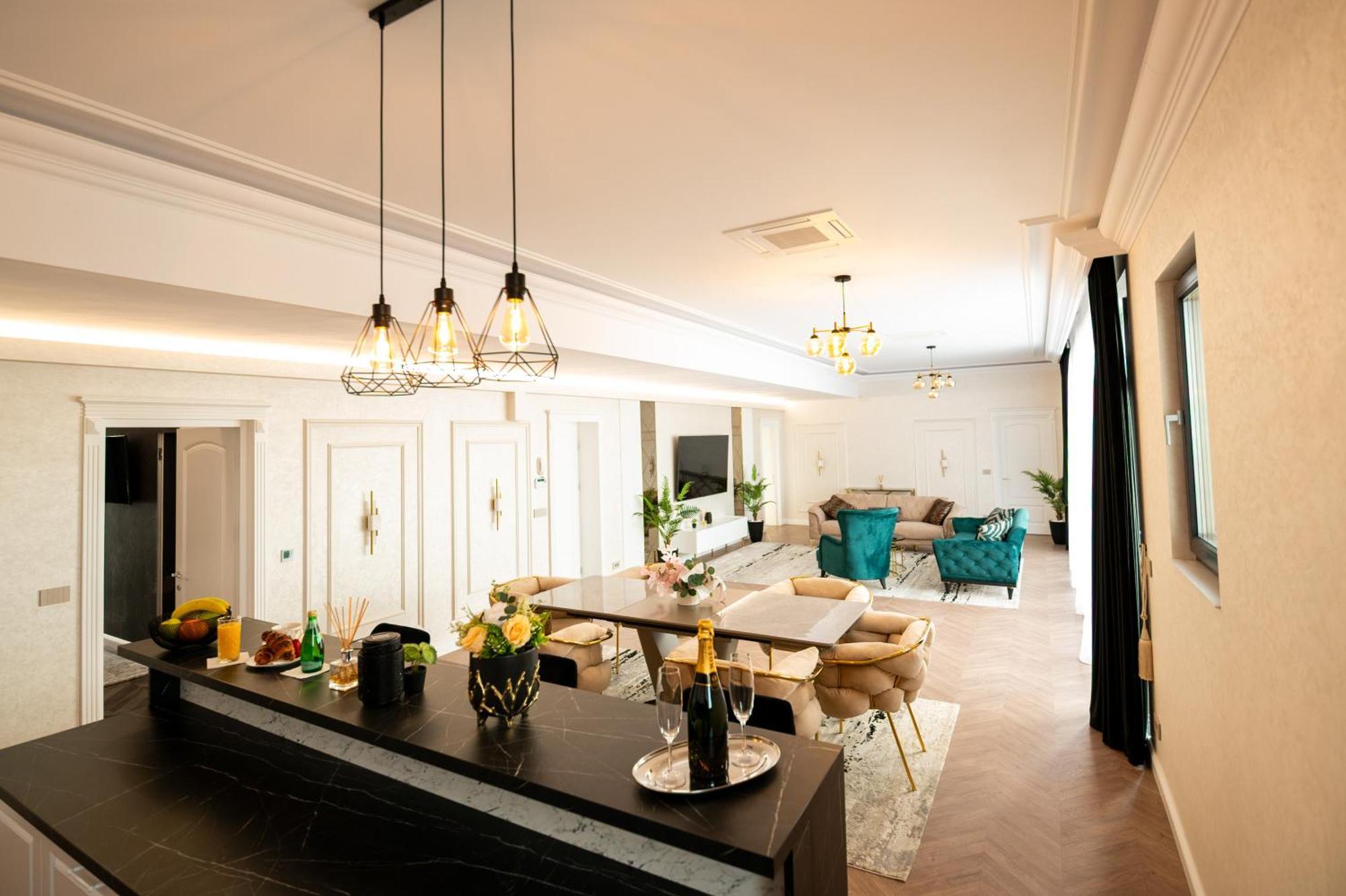 The Penthouse Hotel Vaslui Exterior foto